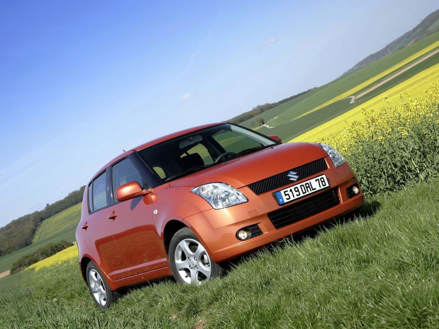  Suzuki Swift 4x4 2004 года  (фото 6 из 7)